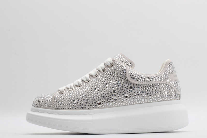 MCQUEEN OVERSIZED SNEAKER