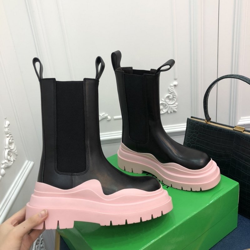 b0tte*a Ven*ta tire leather ankle boots