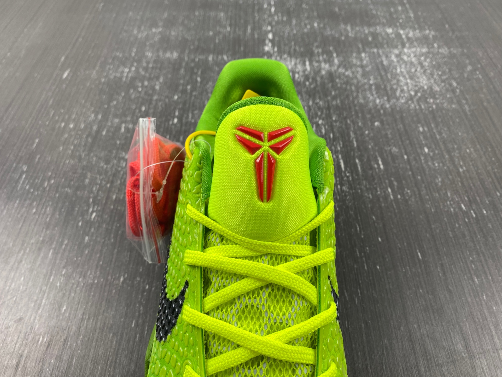 Nike Zoom Kobe 6 Protro