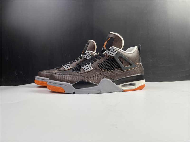 Air Jordan 4 Retro
