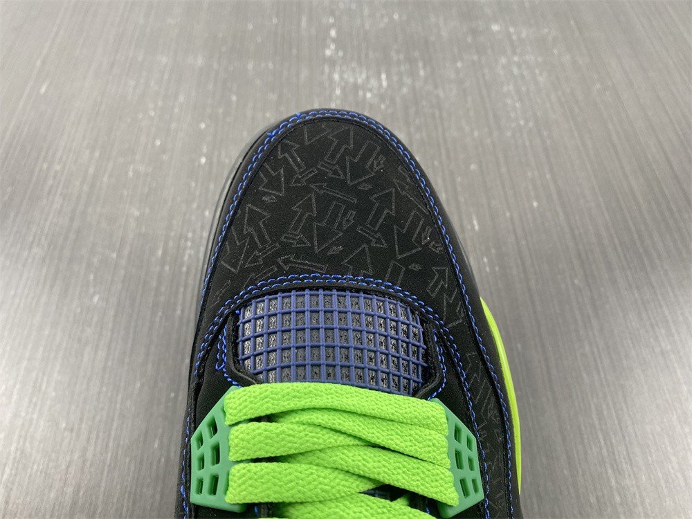 Air Jordan 4 Retro