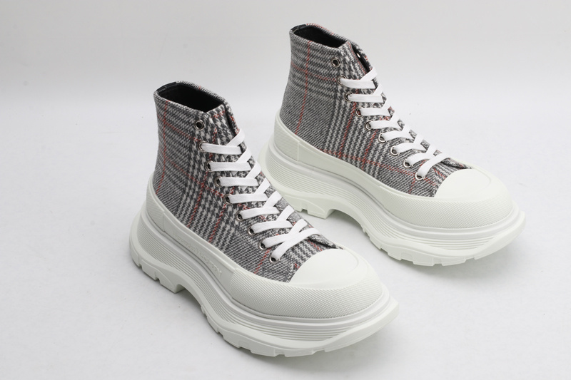 Mcqueen Tread Slick