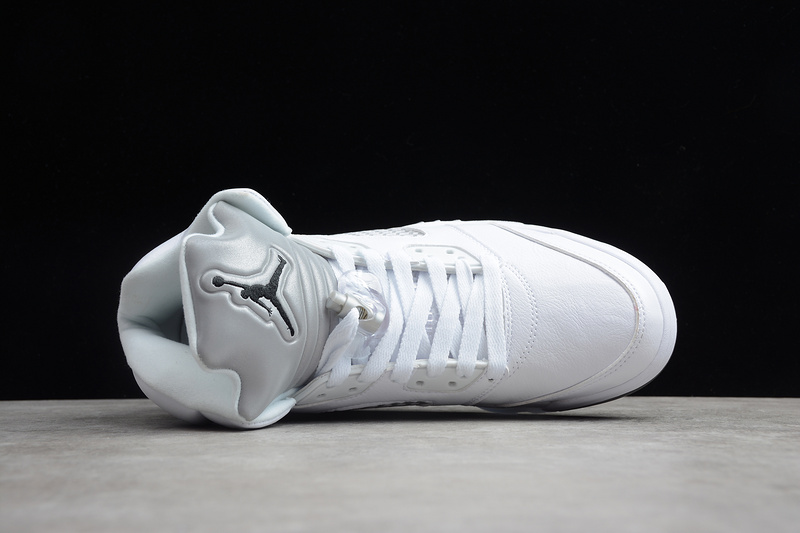 Air Jordan 5 Retro