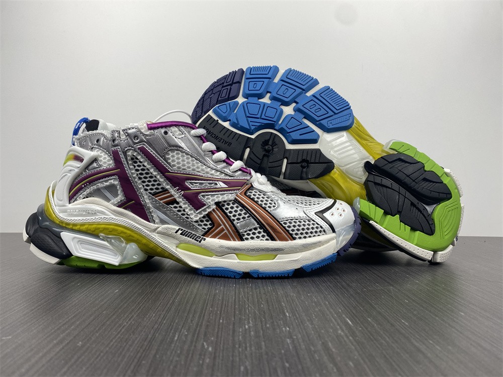 Balenciaga Runner Sneaker