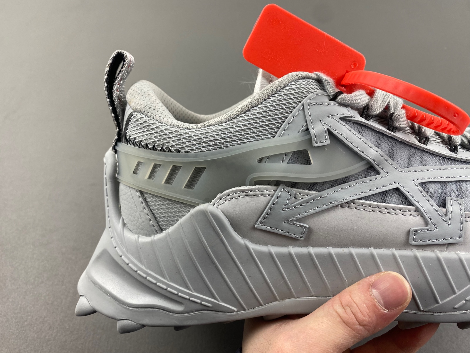 OW C/O ODSY-1000 SNEAKERS