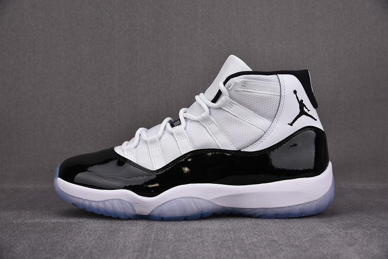 AIR JORDAN 11 Retro