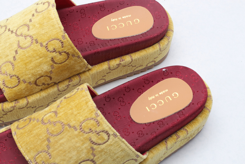 GUCCI WOMEN
