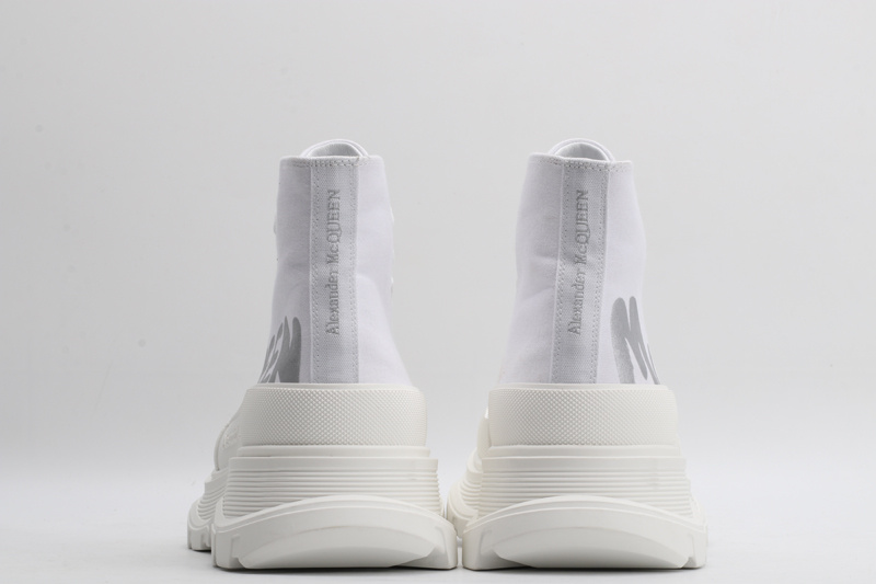 Mcqueen Tread Slick