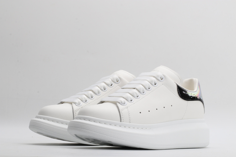 MCQUEEN OVERSIZED SNEAKER