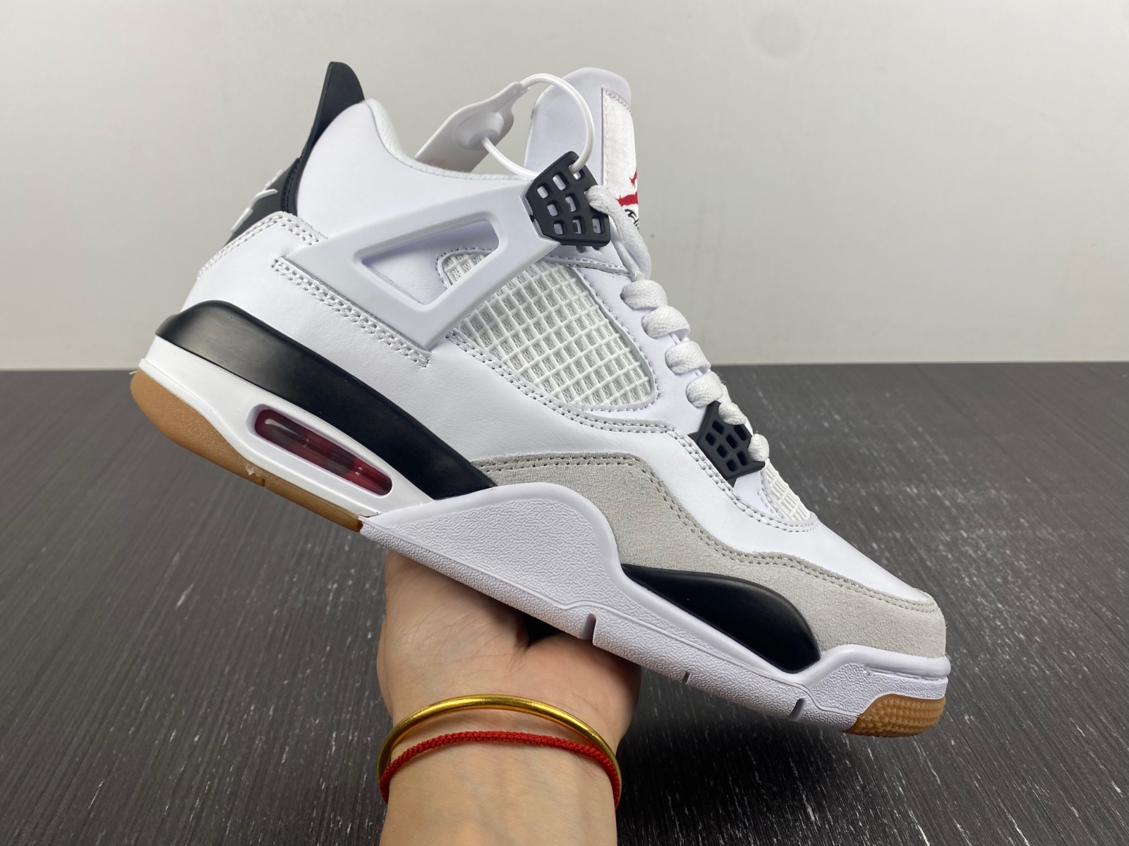 Nike SB x Air Jordan 4 customize