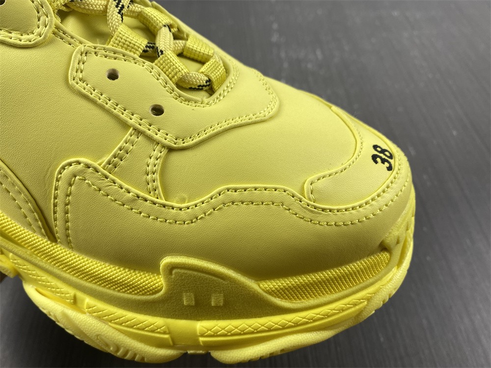 Balenciaga TRIPLE S TRAINER