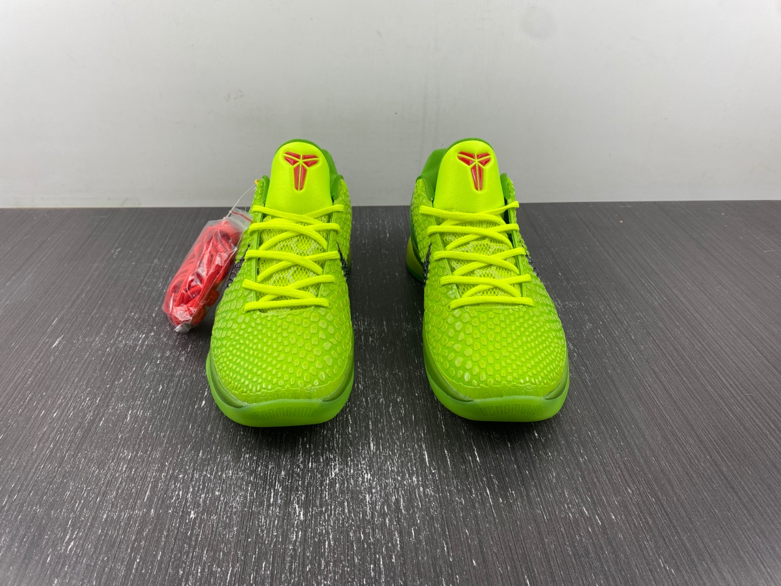 Nike Zoom Kobe 6 Protro