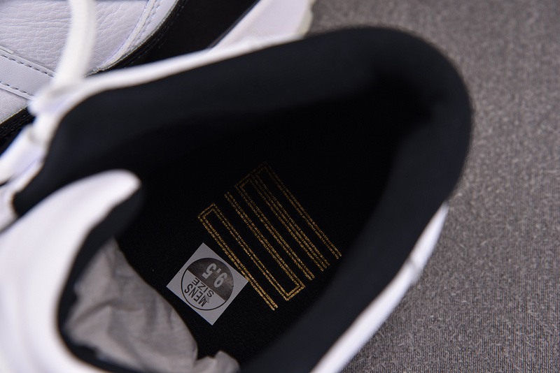 Air Jordan 11 Retro