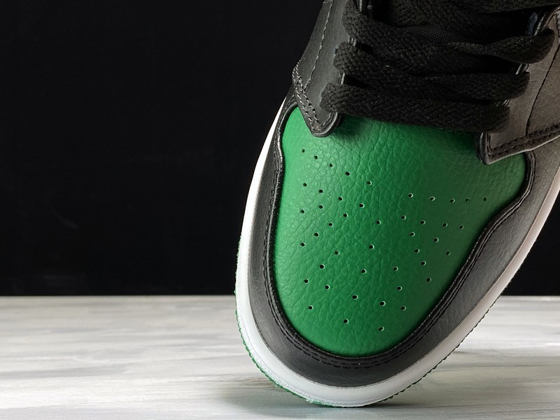 Air Jordan 1 Mid Black Green White 554724-067