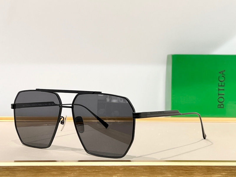 b0tte*a Ven*ta sunglasses 202304001