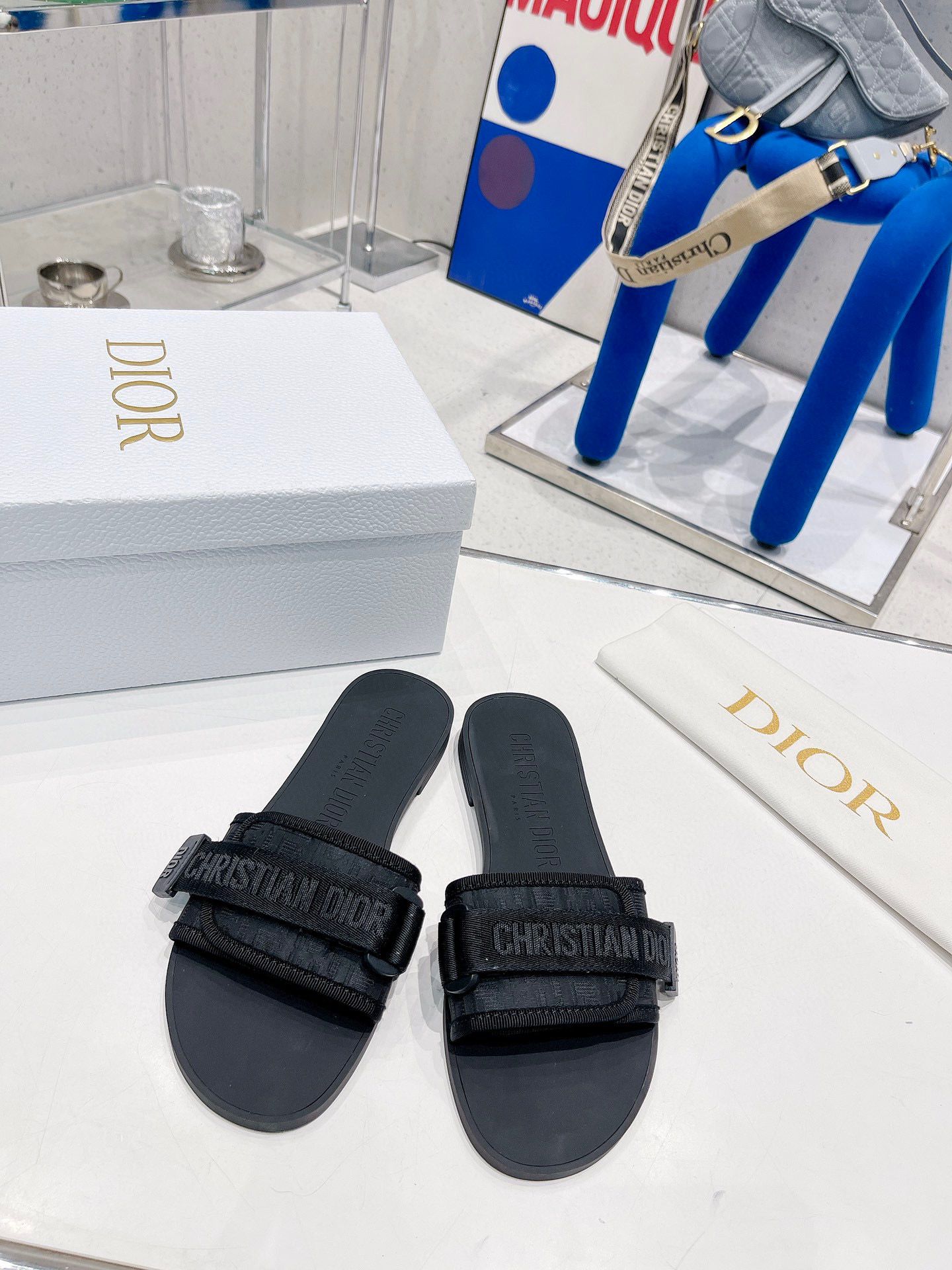 DIOR EVOLUTION SANDAL