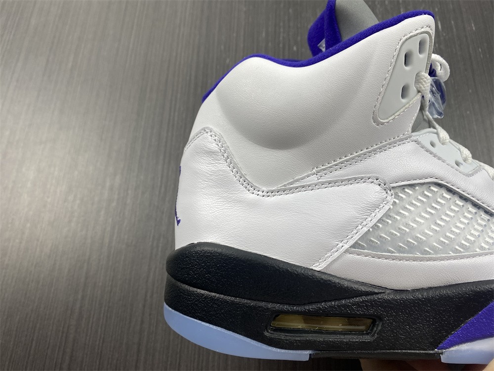 Air Jordan 5 Retro