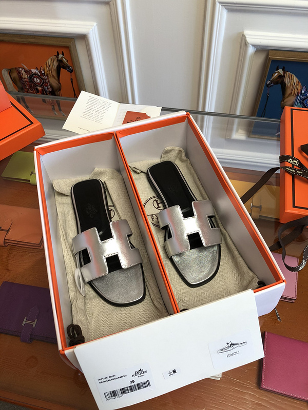 ORAN SANDAL