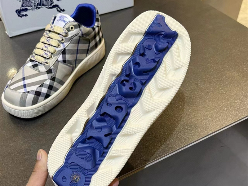 Burberry Check Terrace Sneakers BBR--3007