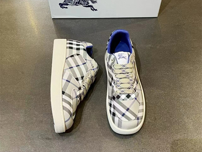 Burberry Check Terrace Sneakers BBR--3007