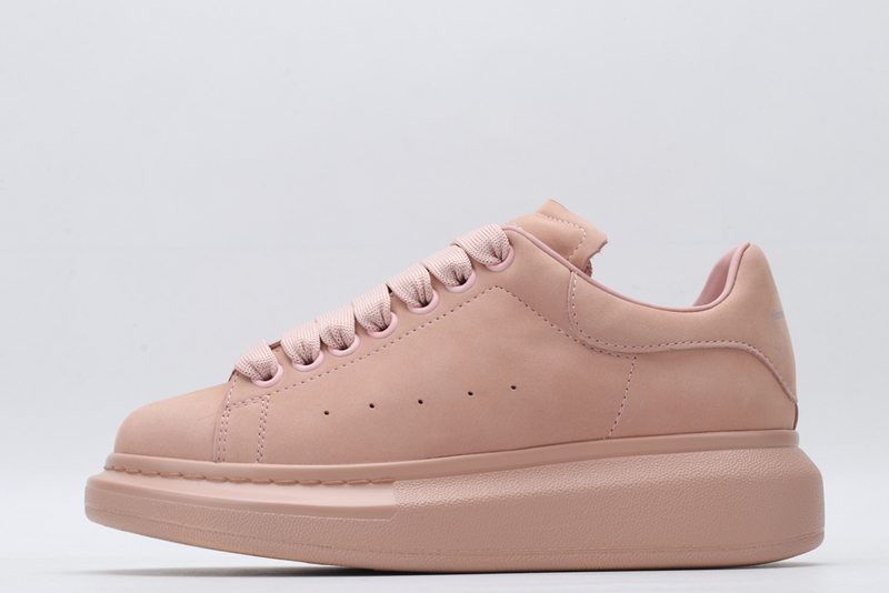 MCQUEEN OVERSIZED SNEAKER