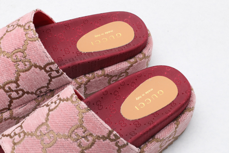 GUCCI WOMEN