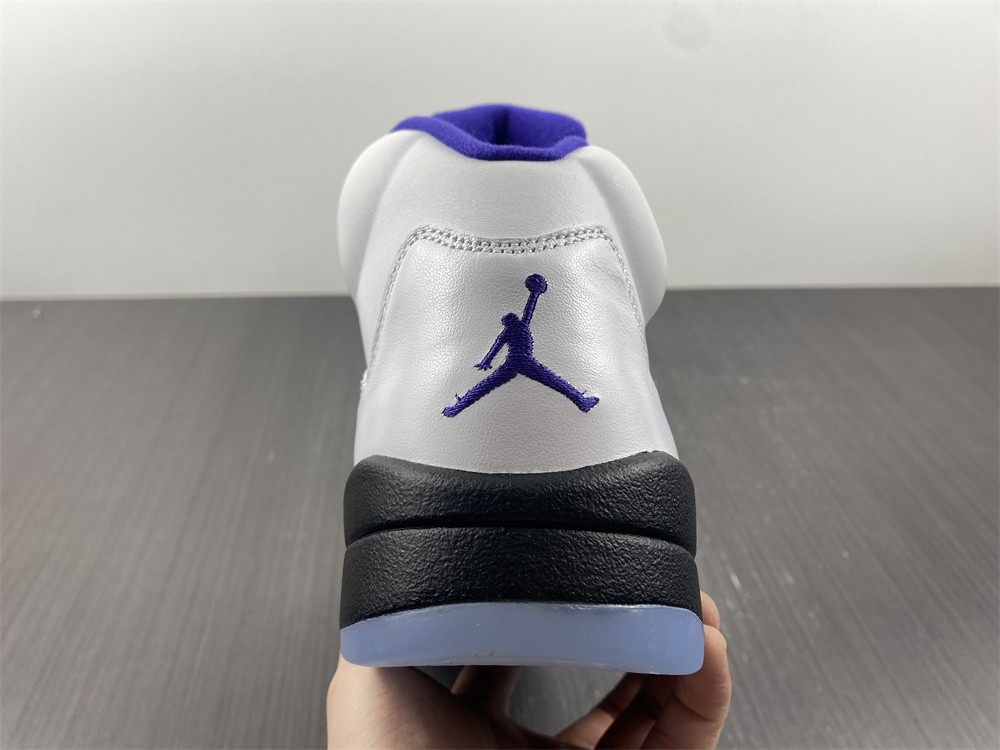 Air Jordan 5 Retro