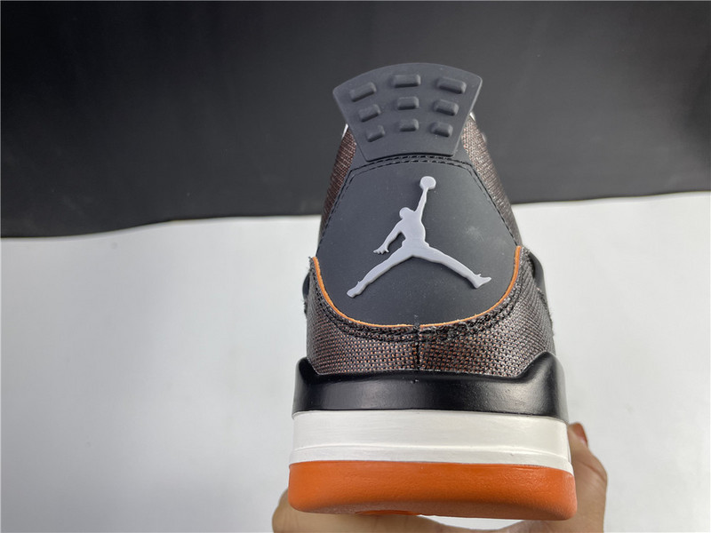 Air Jordan 4 Retro