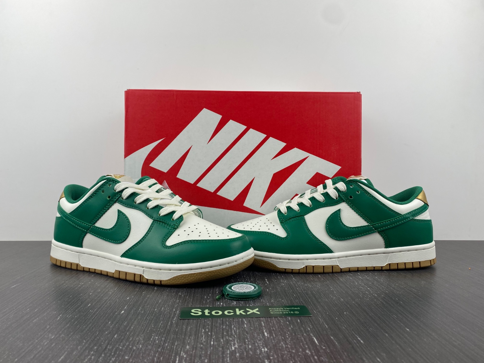 Nike Dunk Low
