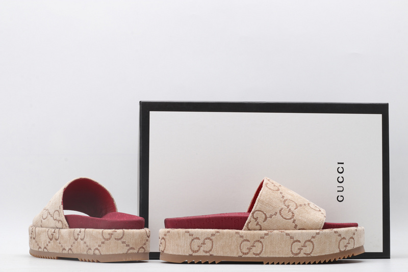 GUCCI WOMEN