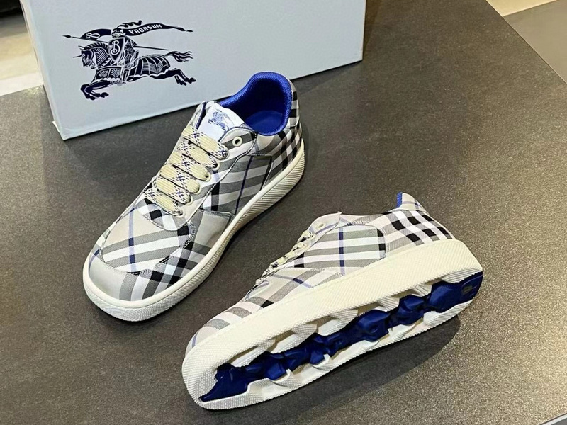 Burberry Check Terrace Sneakers BBR--3007