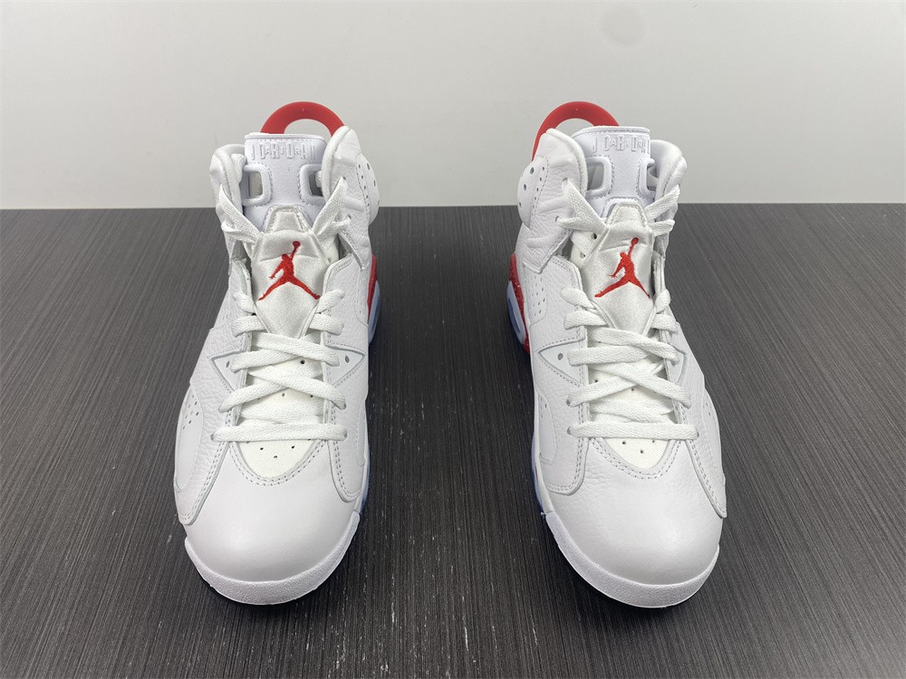 Air Jordan 6 “Red Oreo” CT8529-162