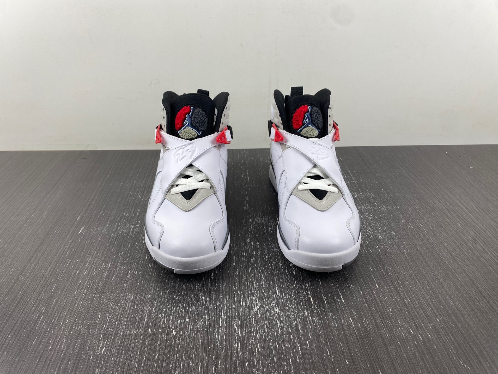 Air Jordan 8 Retro