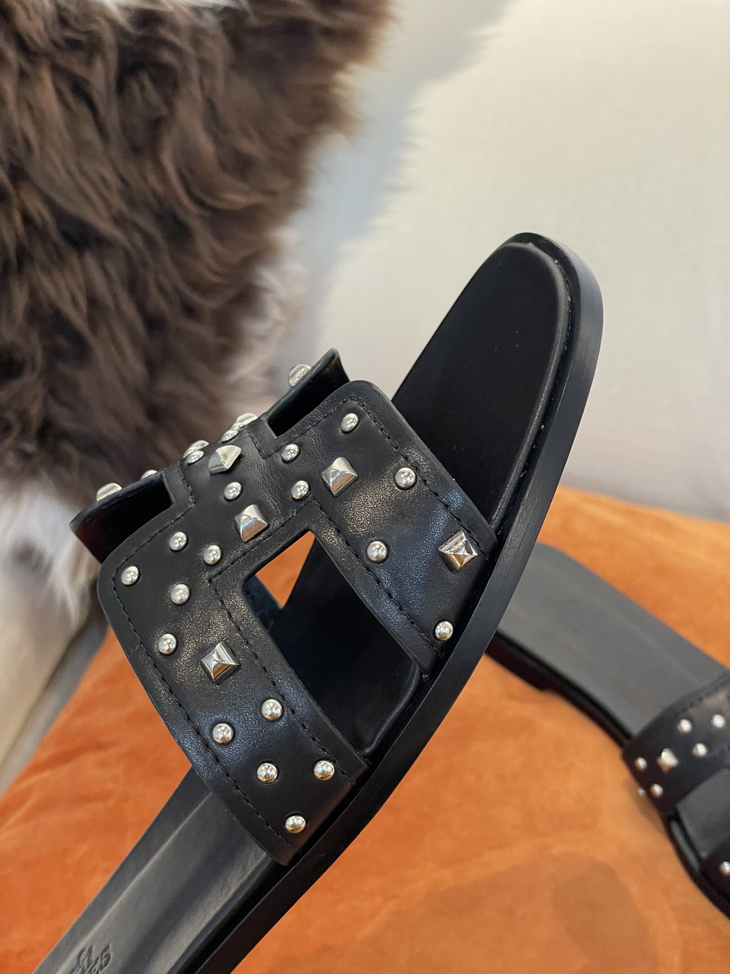ORAN SANDAL