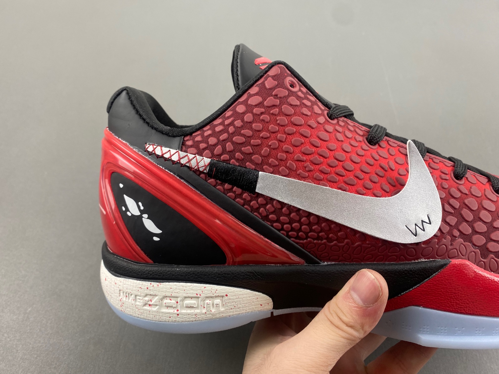 Kobe 6 Protro DH9888-656