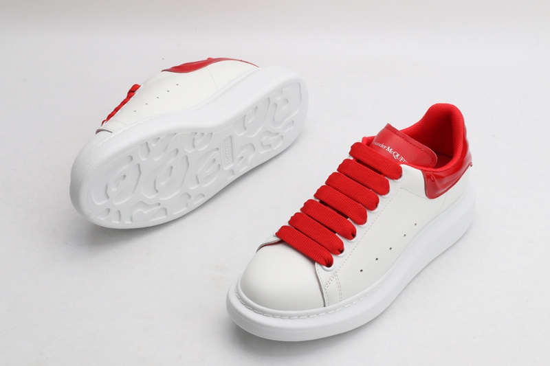 MCQUEEN OVERSIZED SNEAKER