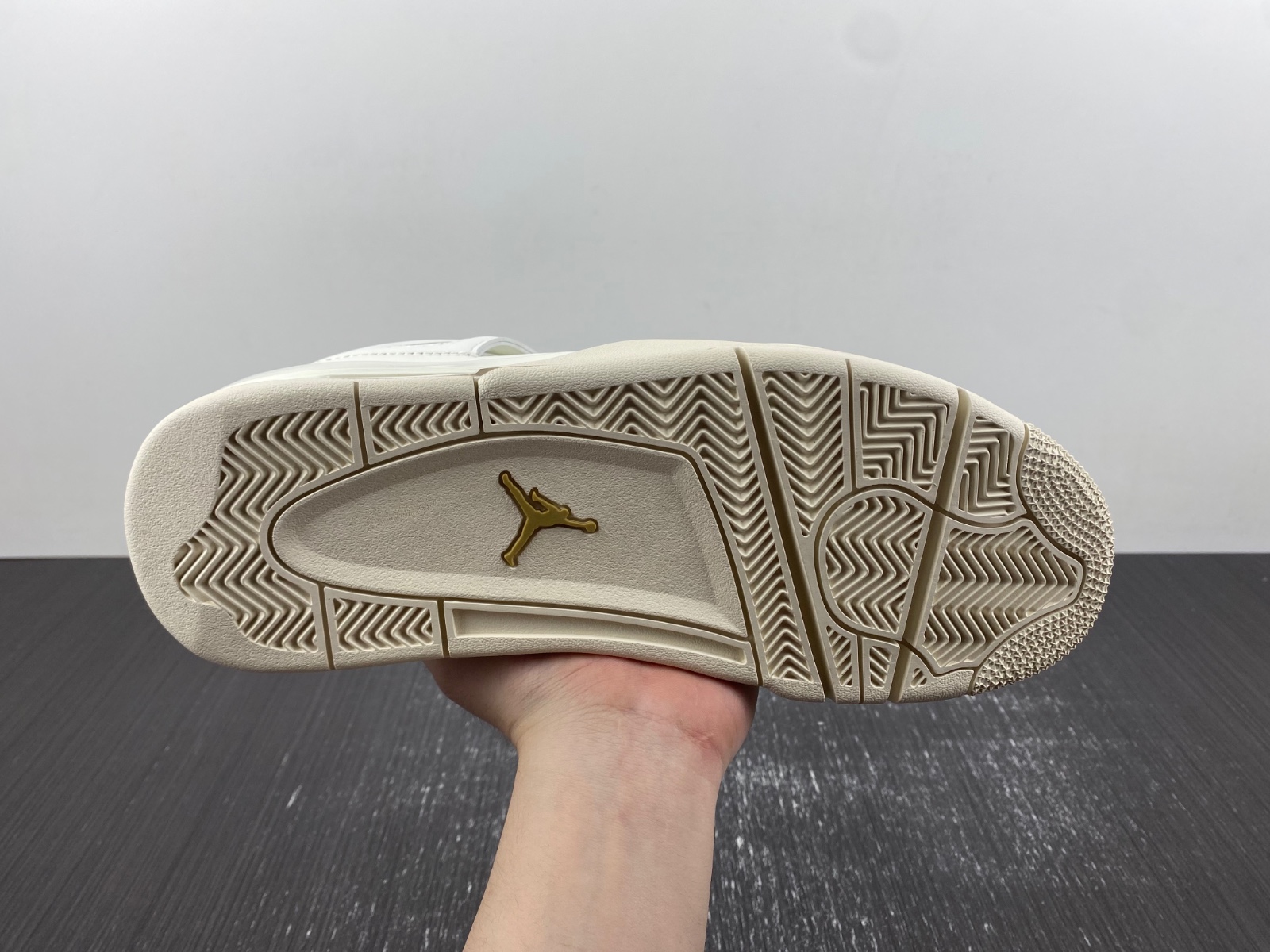 Air Jordan 4 Retro 