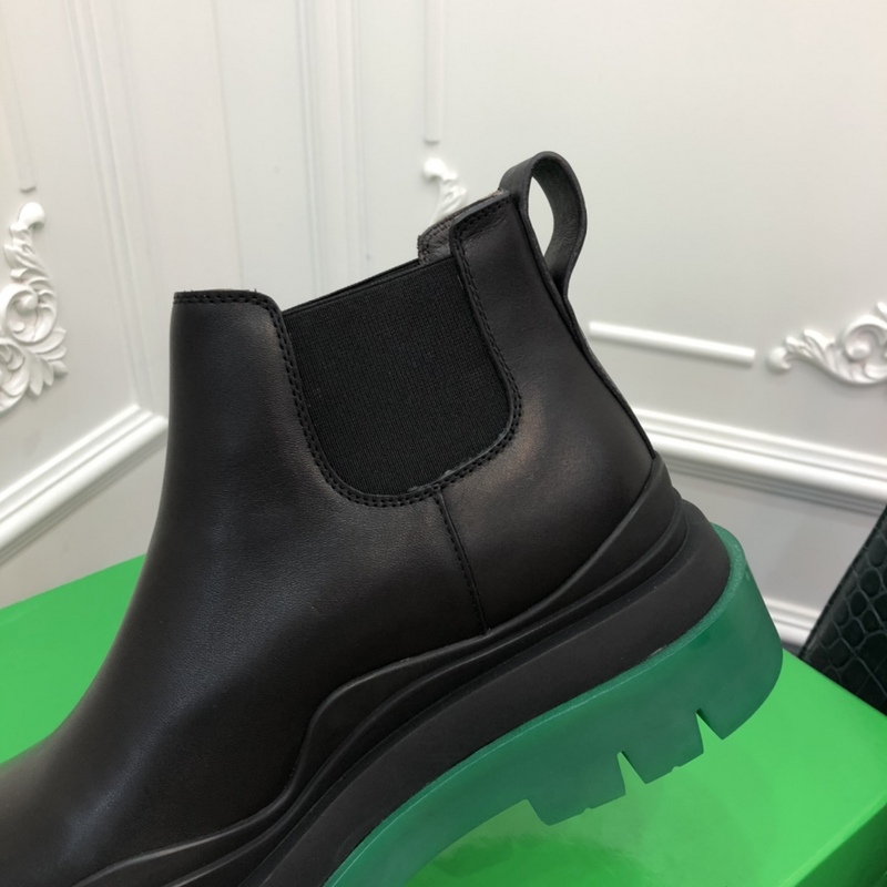 b0tte*a Ven*ta tire leather ankle boots