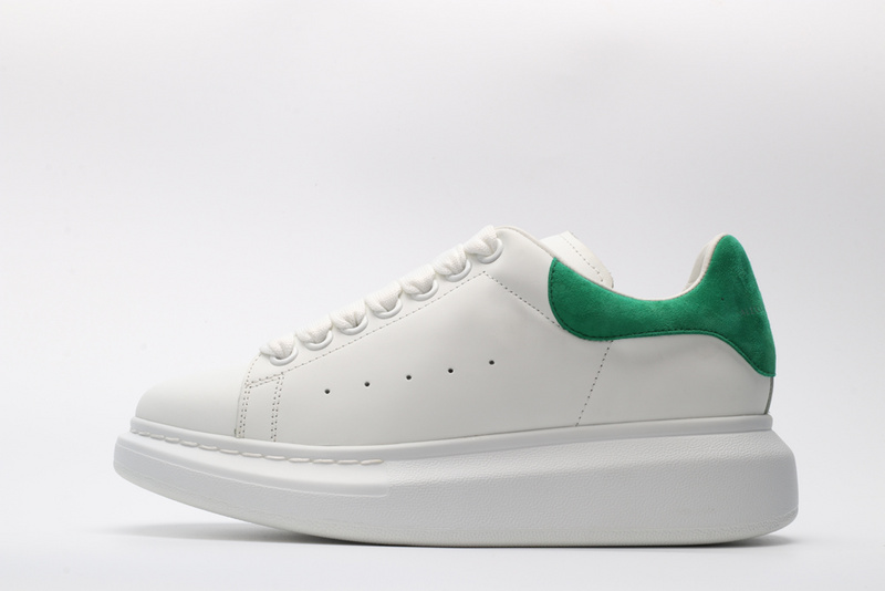MCQUEEN OVERSIZED SNEAKER