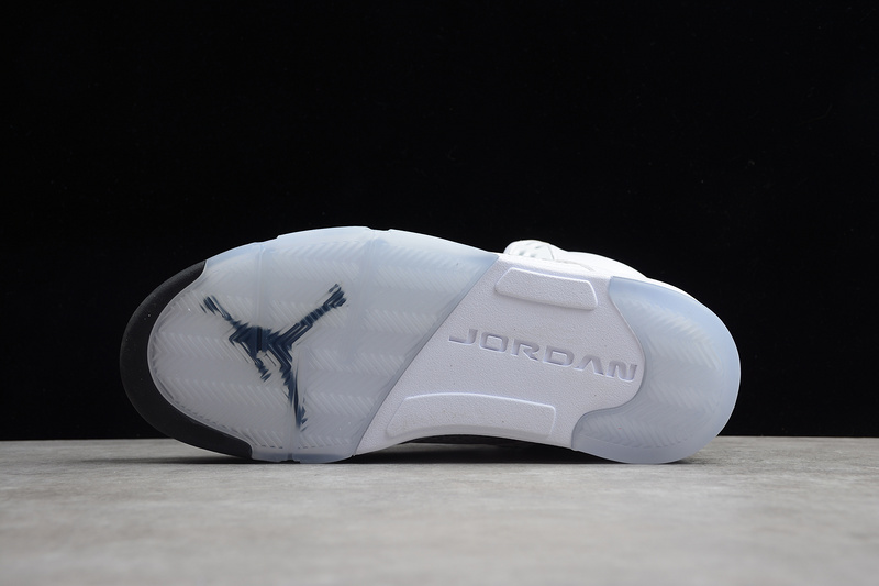 Air Jordan 5 Retro