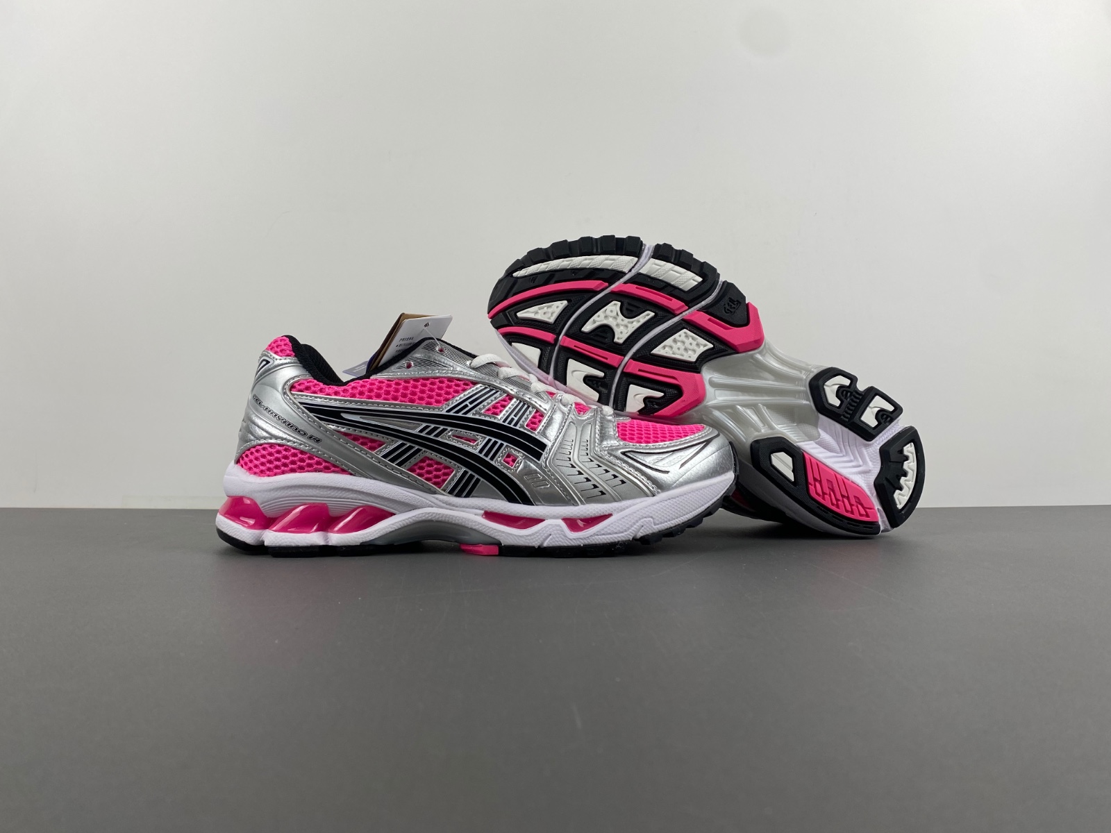 ASICS sneaker