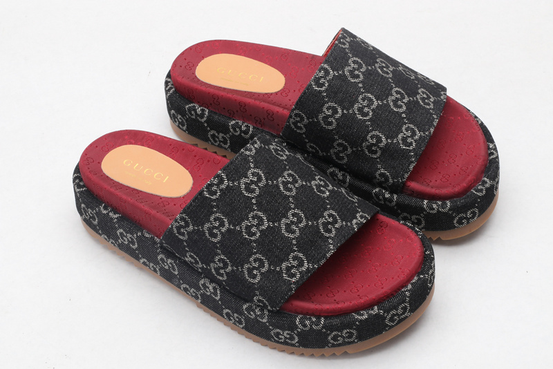 GUCCI WOMEN