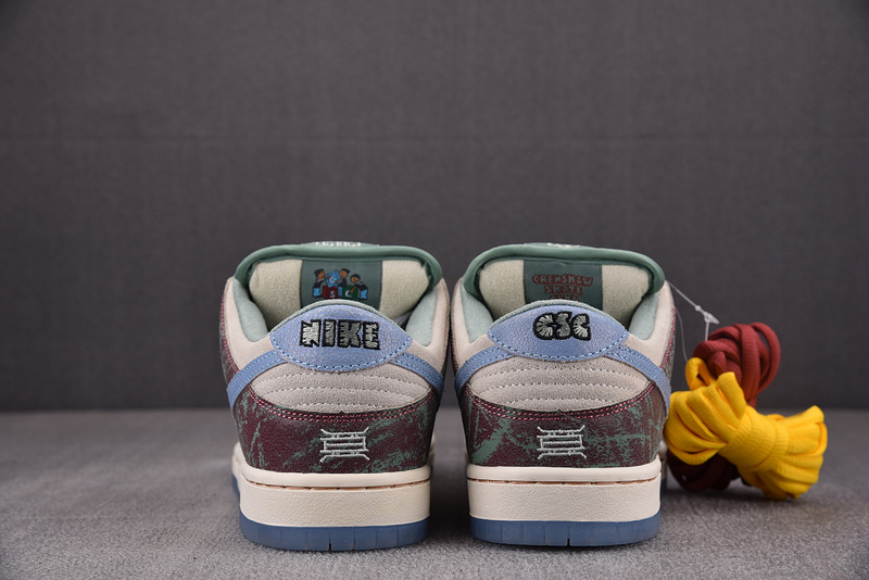 Crenshaw Skate Club x Nike SB Dunk Low FN4193-100