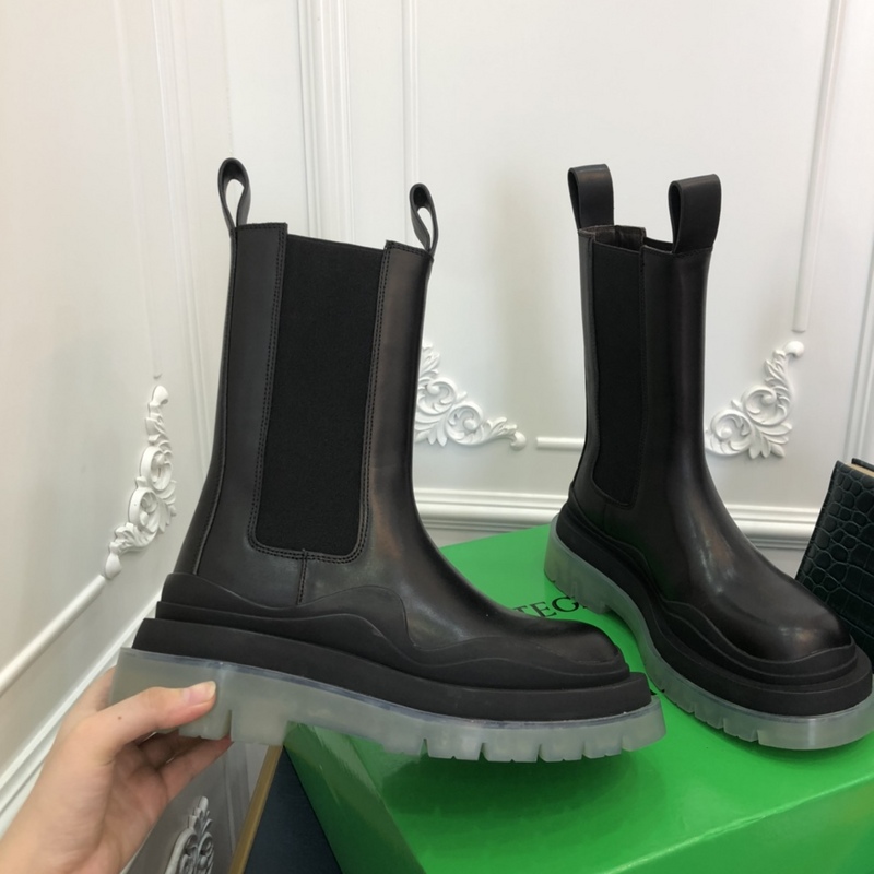 b0tte*a Ven*ta tire leather ankle boots