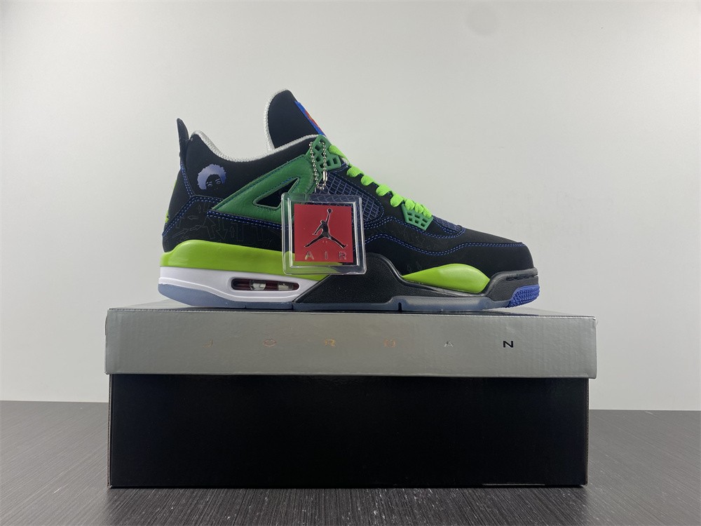 Air Jordan 4 Retro