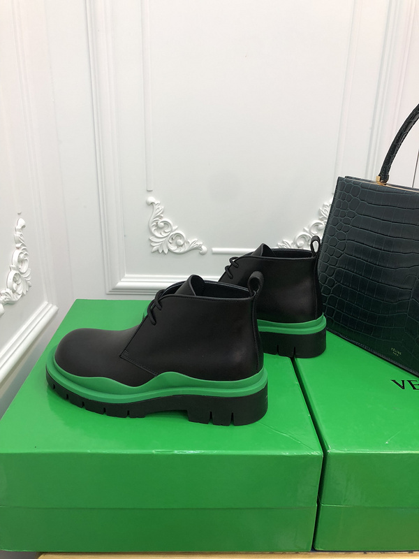 b0tte*a Ven*ta tire leather ankle boots