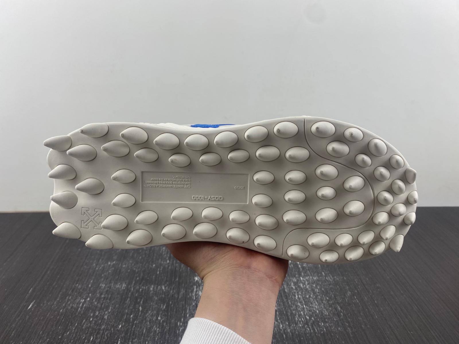 OW C/O ODSY-1000 SNEAKERS