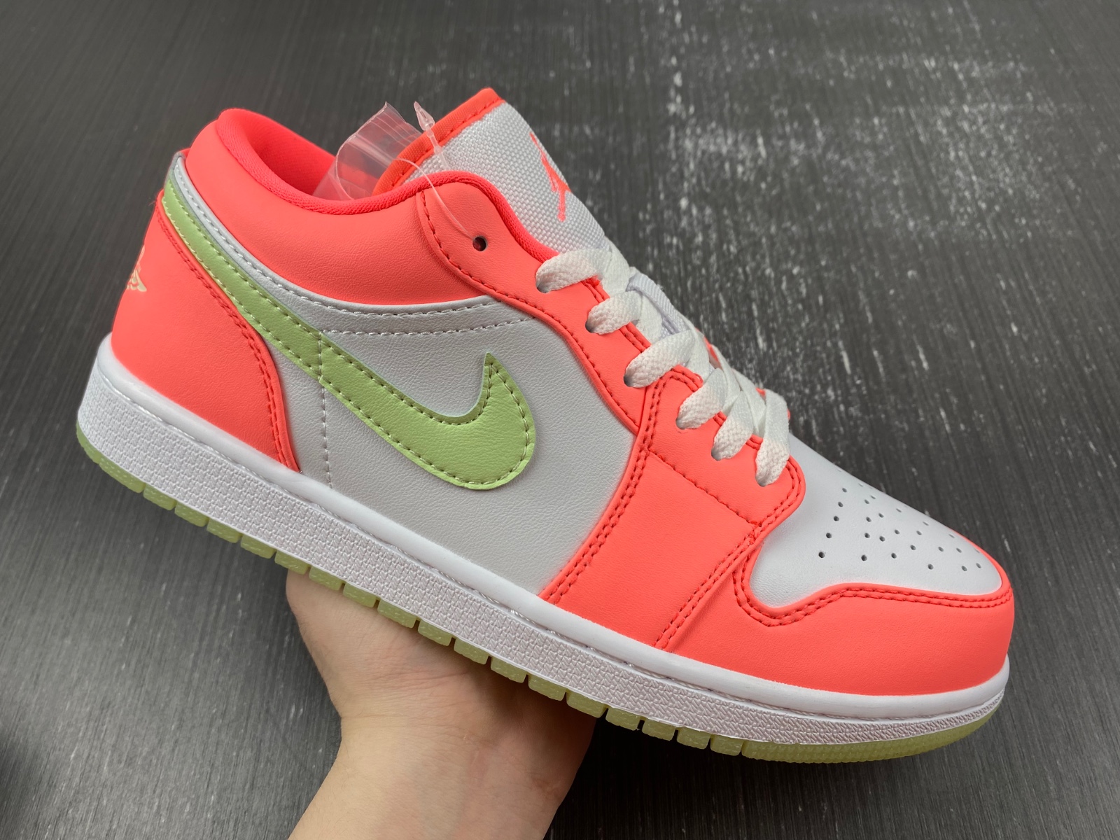 Air Jordan 1 Low SE