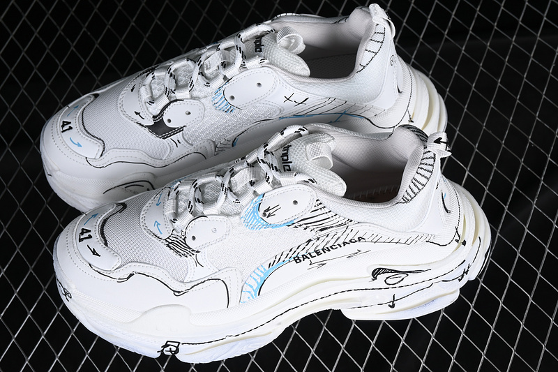 Balenciaga TRIPLE S TRAINER