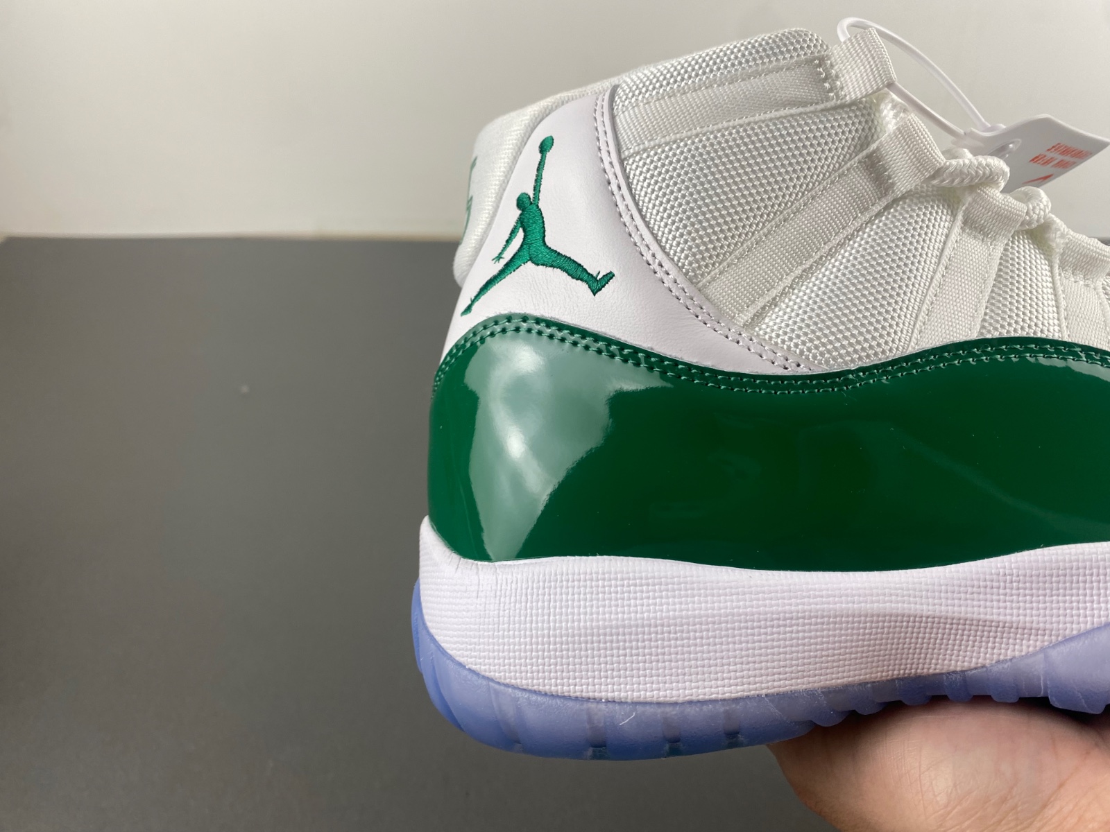 Air Jordan 11 CT8012-113
